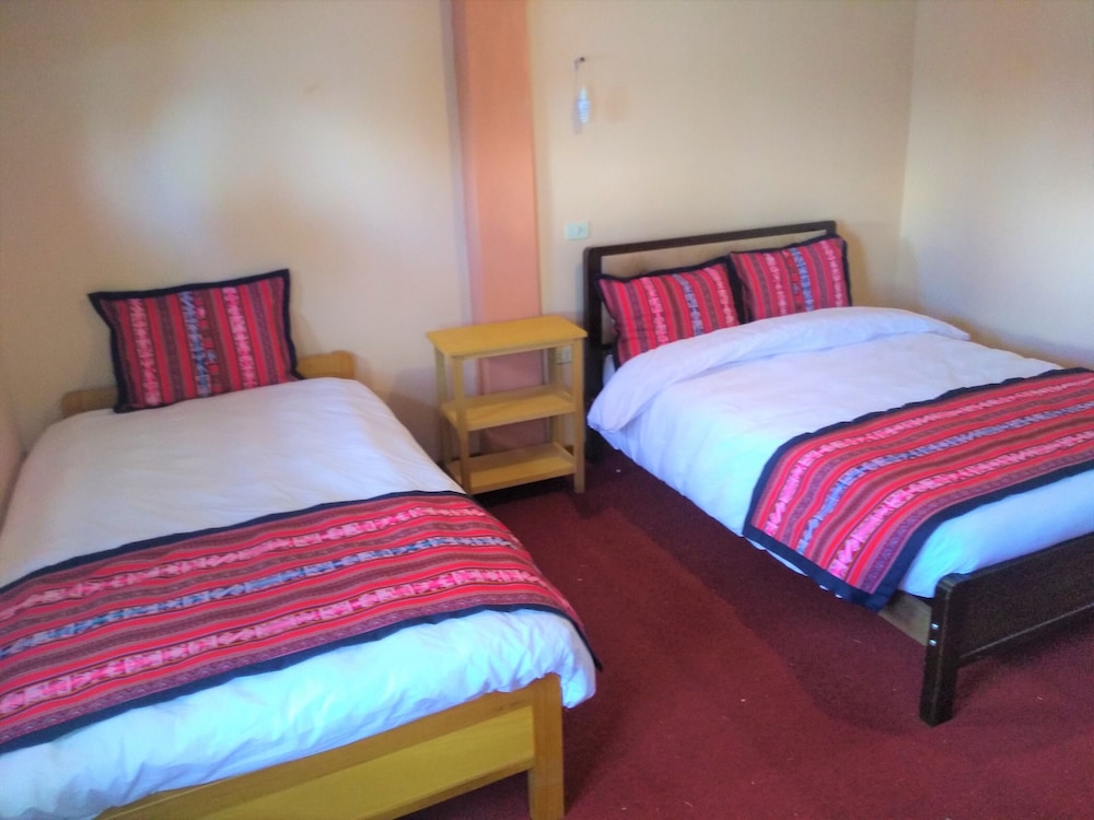 Standard Triple Room, Multiple Beds, Lake View photo 2