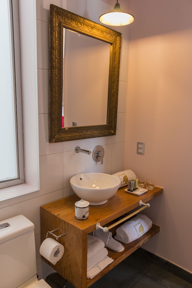 Deluxe Double or Twin Room photo 2