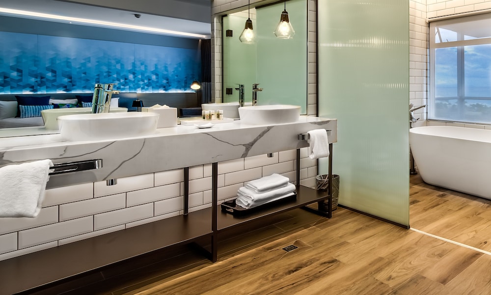Executive Suite photo 4