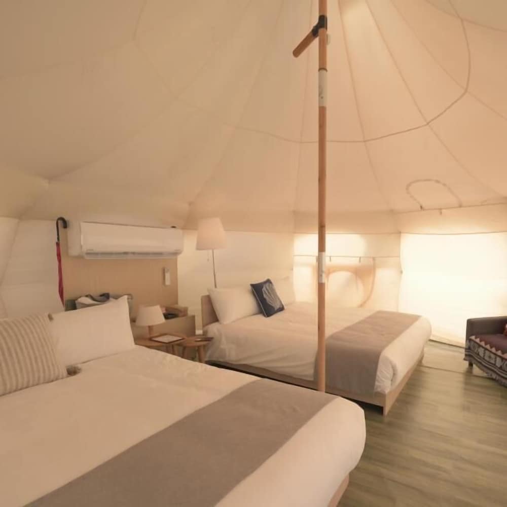 Comfort Tent, Lake View photo 2