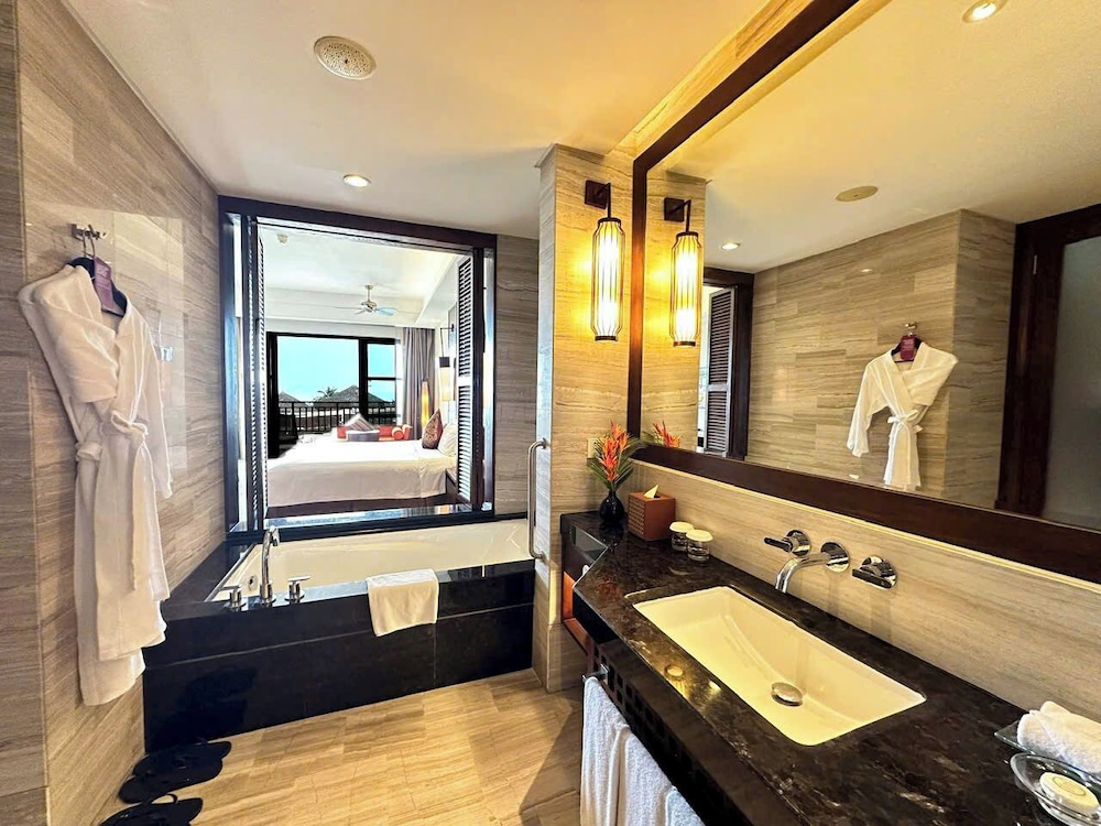 Standard Room photo 2