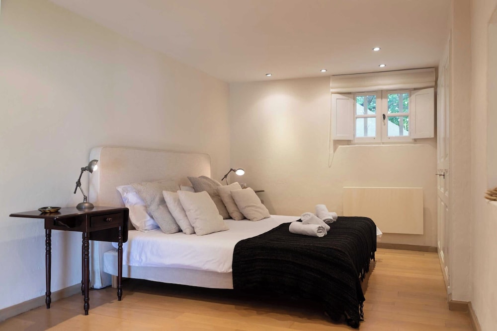 Villa photo 3