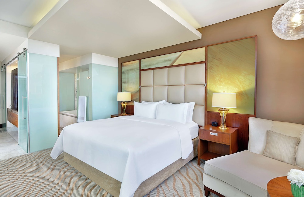 Executive Room, 1 King Bed (with Garden) - Photo 4