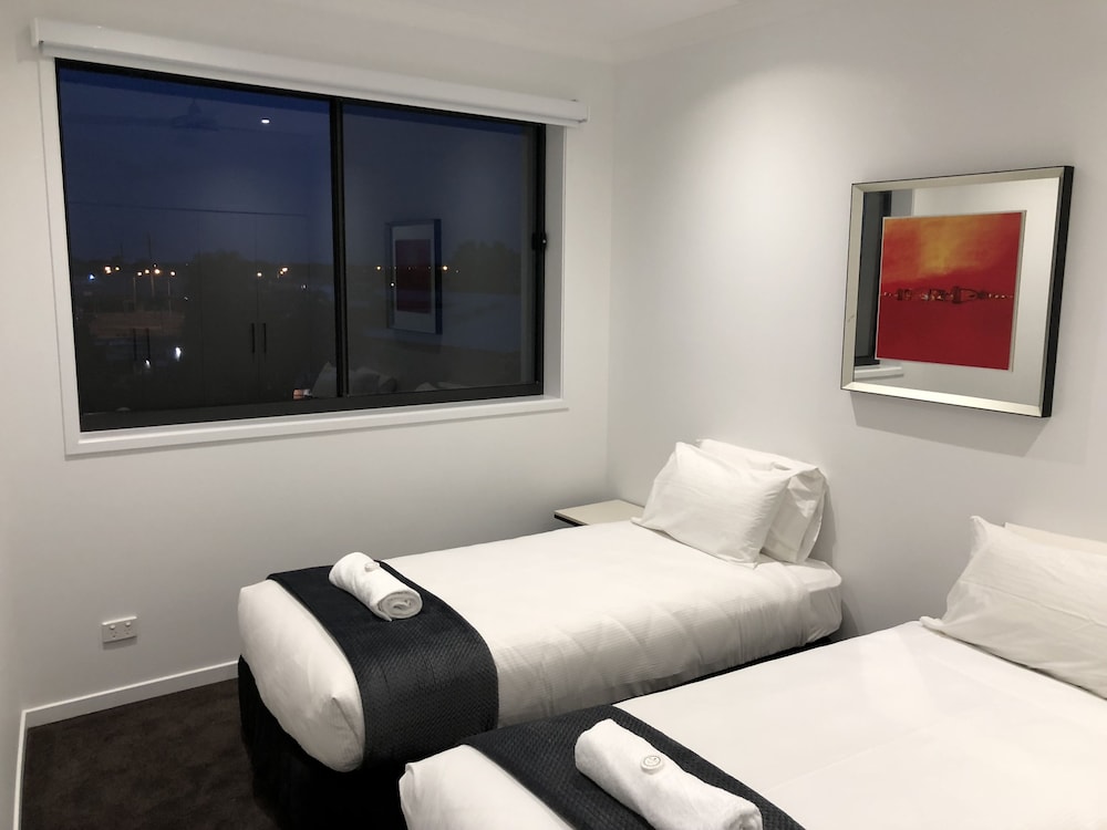 1 Bedroom Apartment - Photo 9