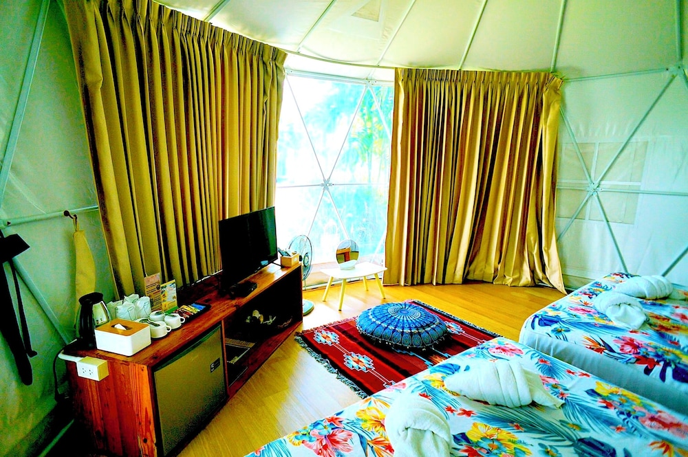 Family Yurt Tent Garden View - Photo 13