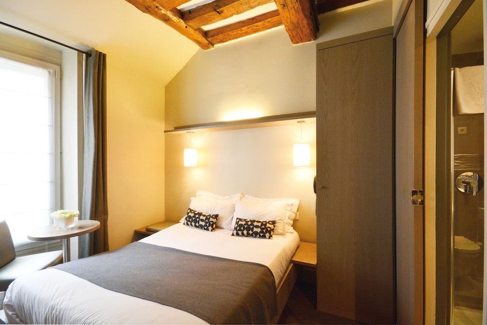Room photo 1