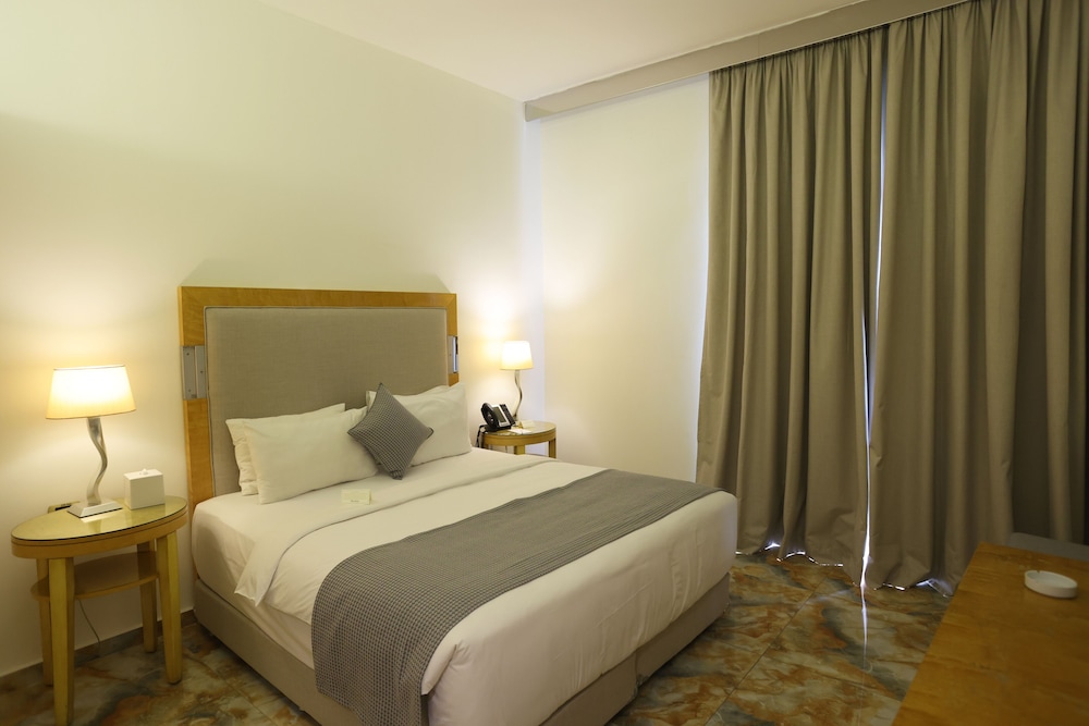 Classic Room, City View - Photo 1
