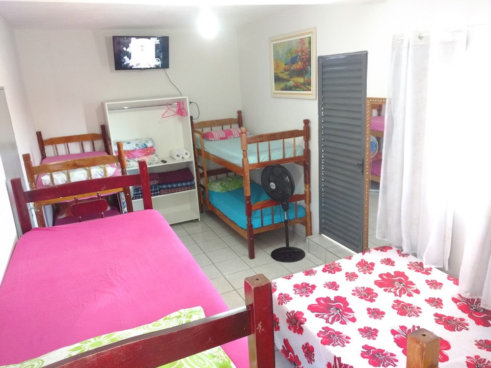 Economy Double or Twin Room (ventilador) photo 2