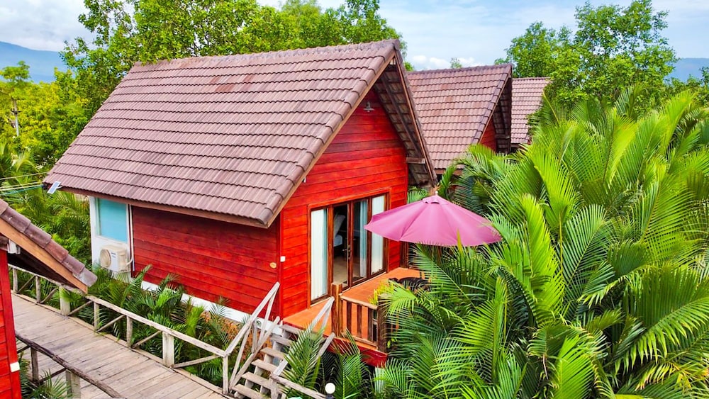Deluxe Bungalow, 1 King Bed