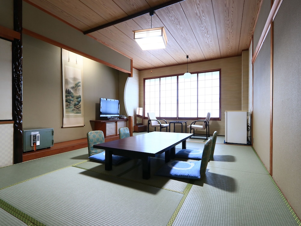 [Non-smoking] Japanese-style room with view of Toba Bay in the main building photo 1