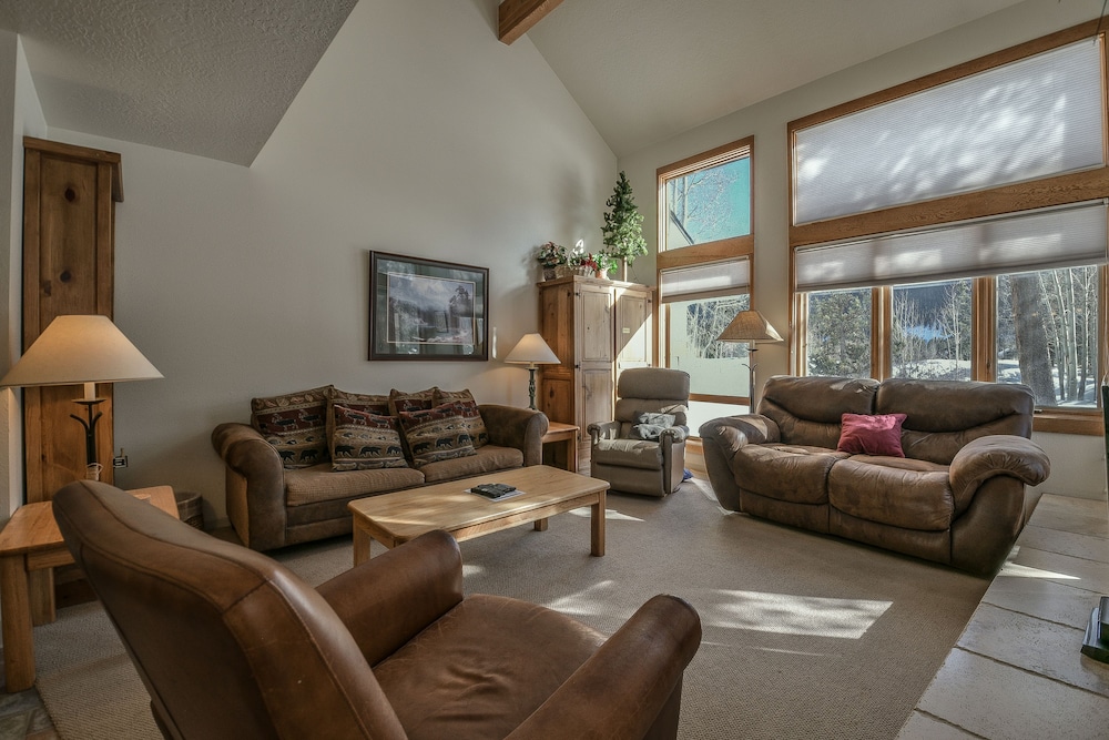 Condo, Multiple Beds, Courtyard View (Quicksilver 1608) photo 3