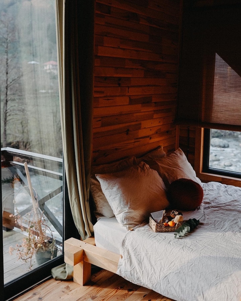 Triple Room, Multiple Beds
