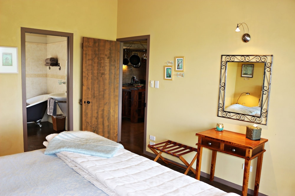 Luxury Cottage, 1 Bedroom, Ensuite, Garden View photo 1