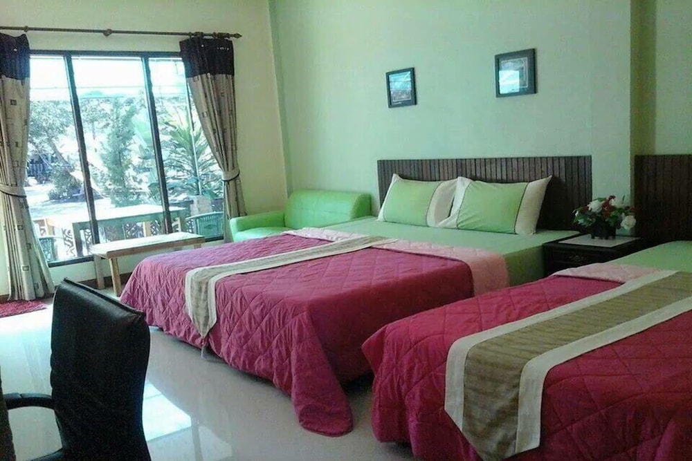 Deluxe Triple Room photo 1