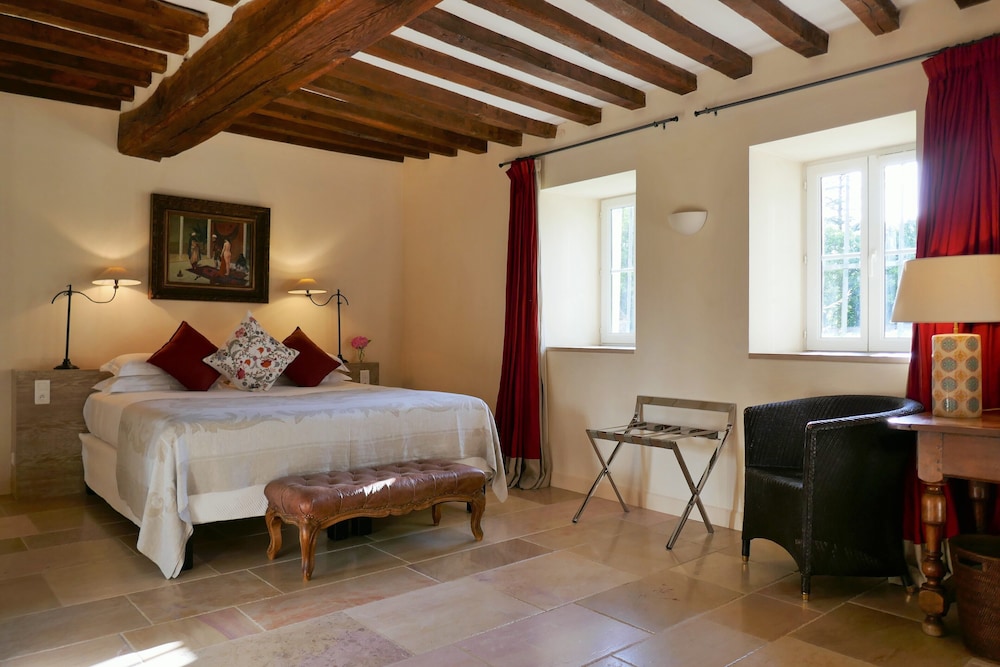 Vineyard Suite photo 1