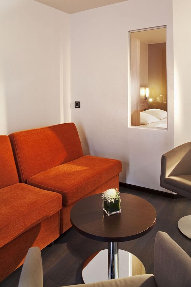 Superior Quadruple Room - Photo 10