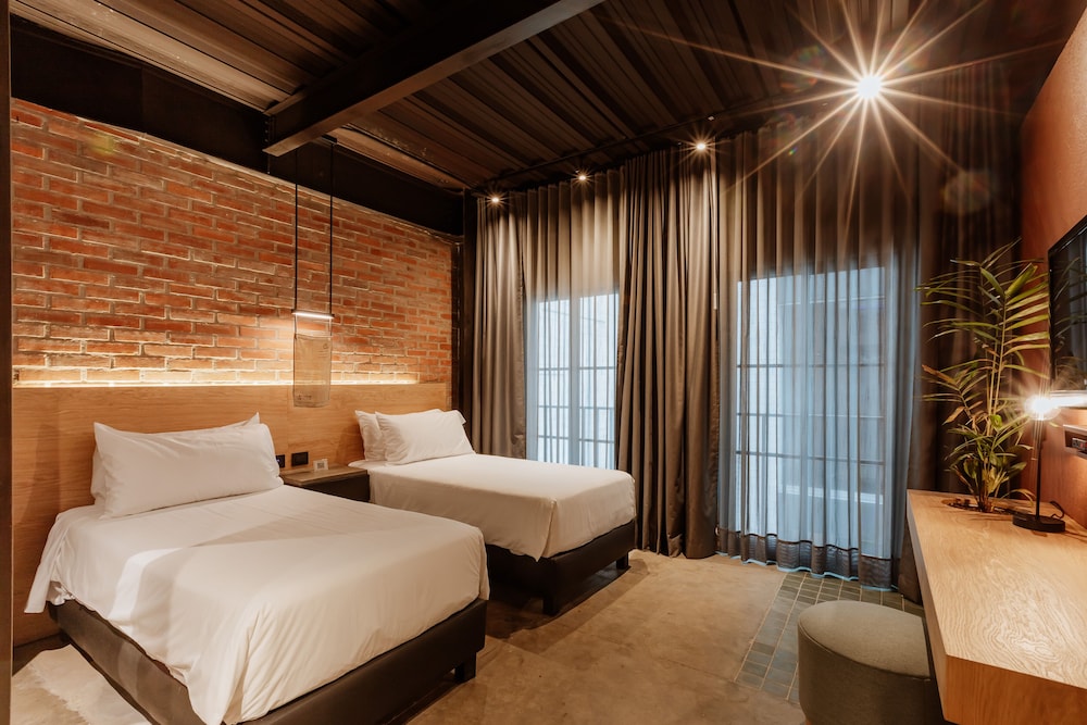 Classic Room (Standard) - Photo 2