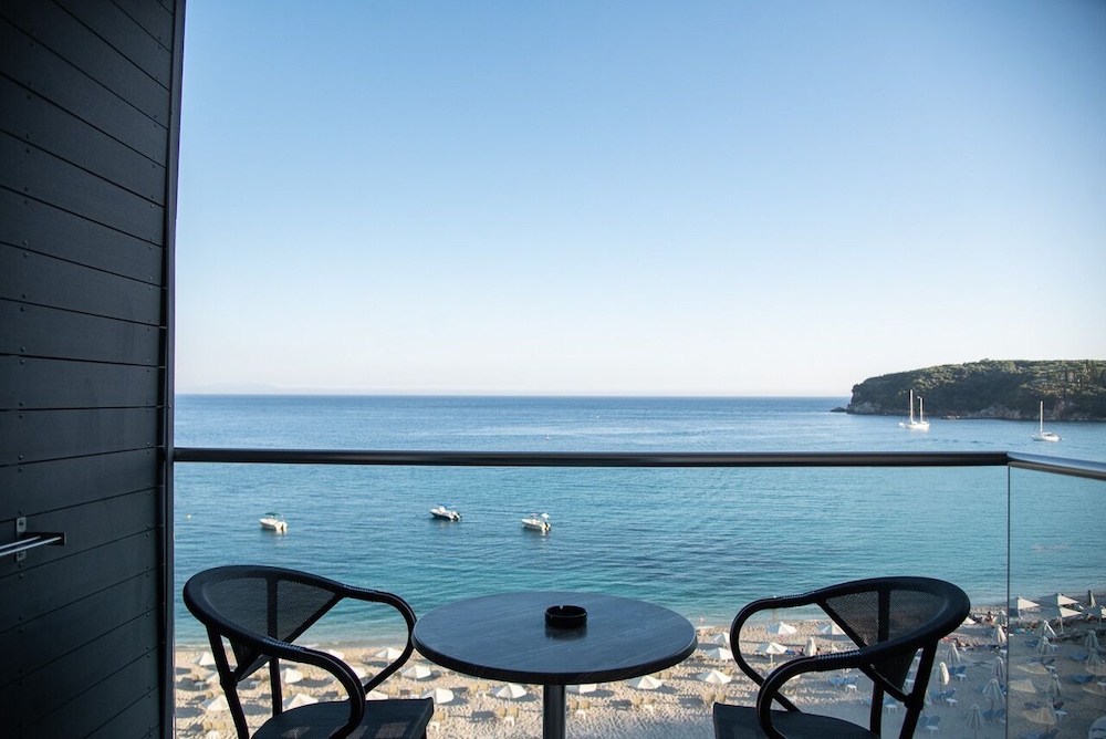 Deluxe Double Room, Sea View - Photo 3