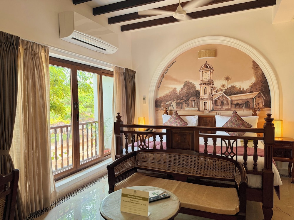 Superior Room, Balcony, Sea View - Photo 7
