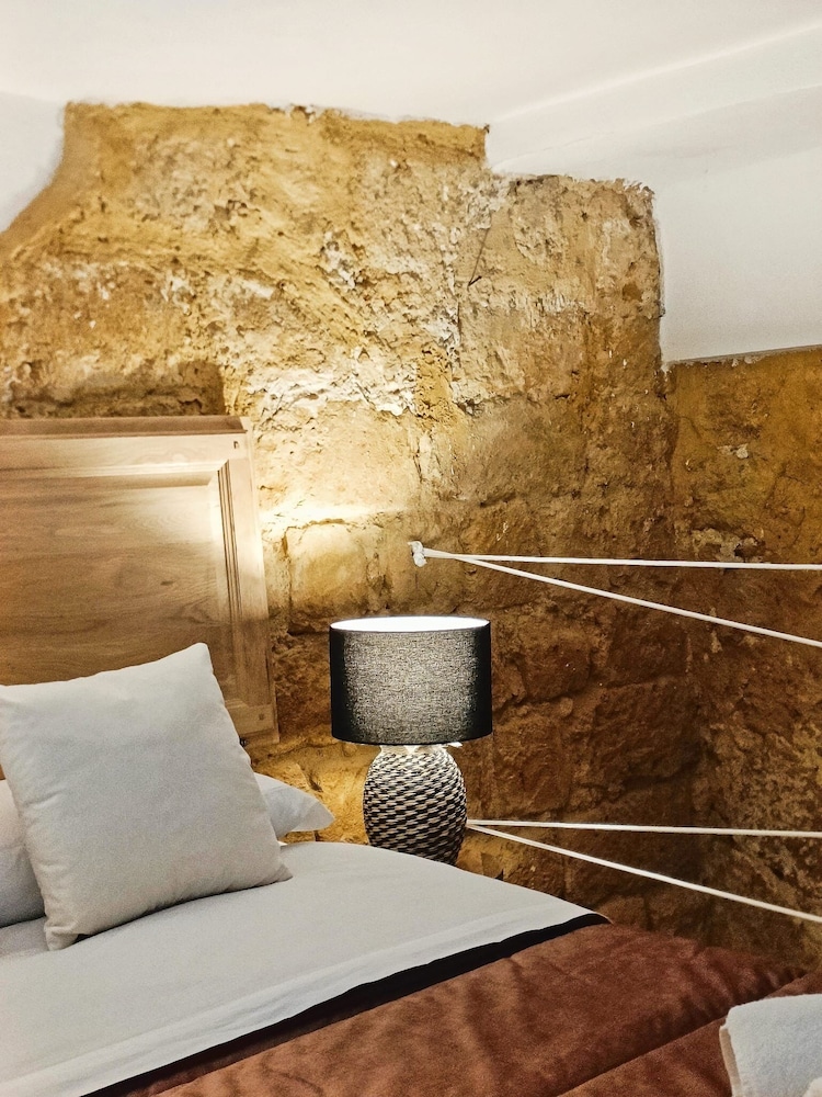 Junior Apartment