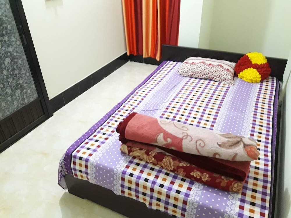 Basic Single Room photo 2