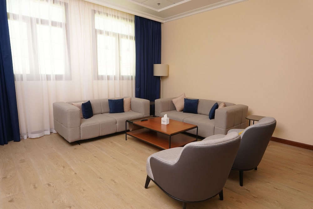 Classic Apartment, 2 Bedrooms, Smoking - Photo 10