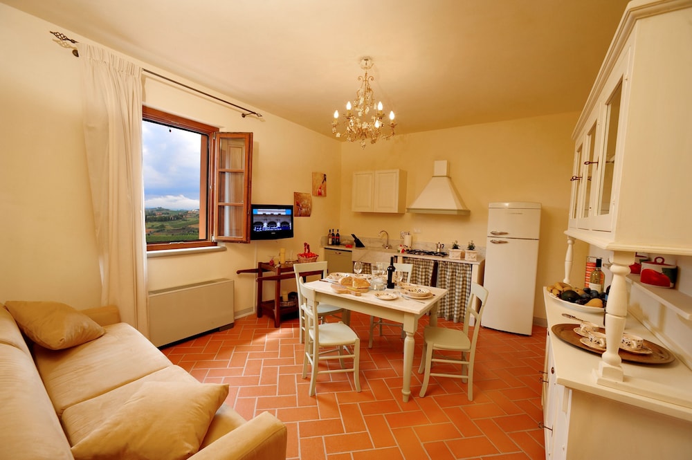 Classic Apartment, 1 Bedroom photo 3