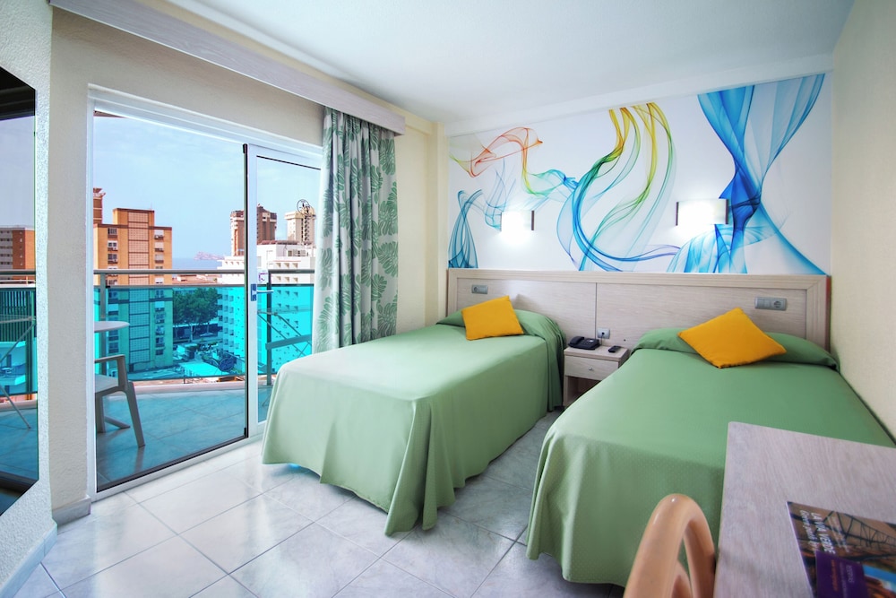 Double Room, Terrace (3 Adults)
