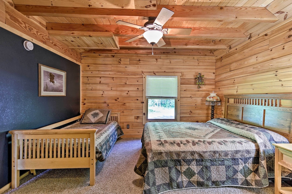 House (4 Bedrooms) photo 1