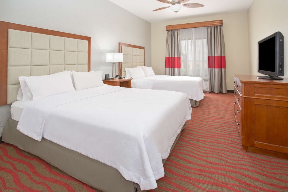 Suite, Multiple Beds, Sofa Bed, Accessible, Bathtub (2 Bathrooms) - Photo 3