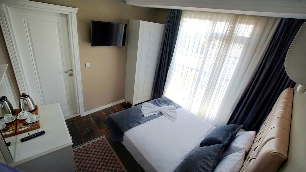 Superior Double Room, 1 Queen Bed, Sea View photo 2