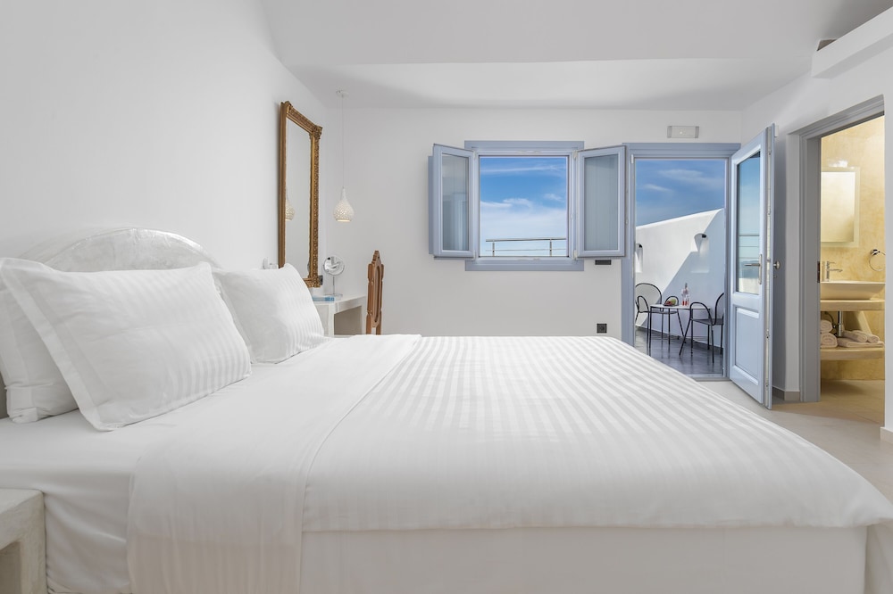 Superior Suite, Hot Tub, Sea View