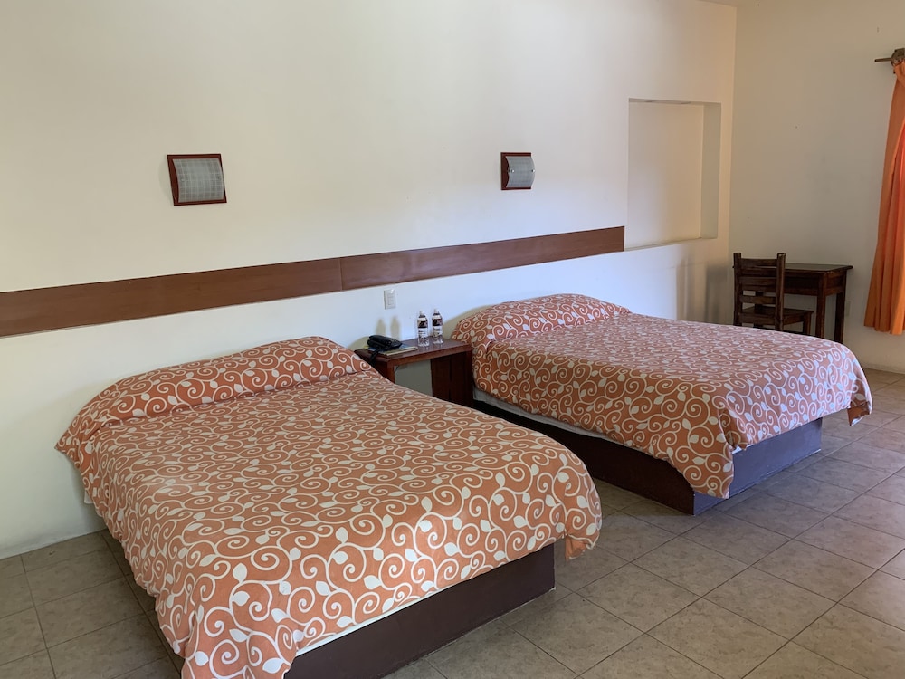 Standard Quadruple Room photo 2