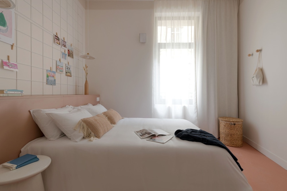 Standard Room - Photo 1