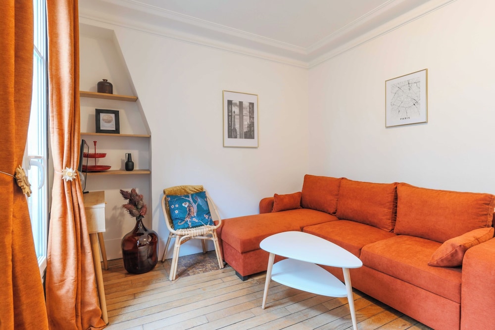 Apartment photo 1