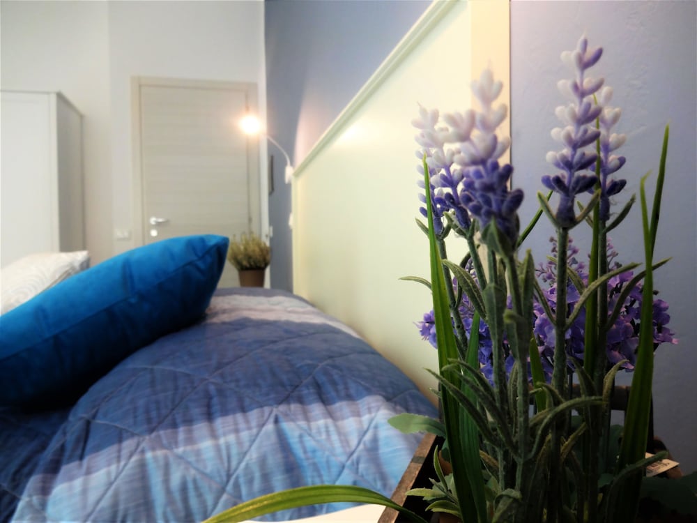 Classic Double Room, Ensuite, City View photo 3