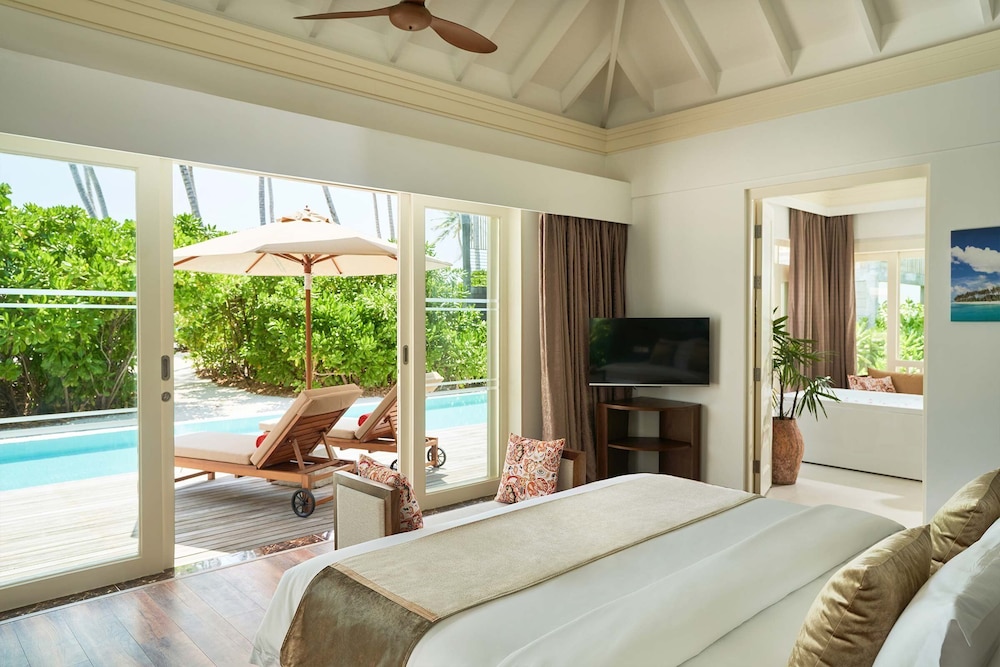 Four Bedroom Beach Residence with Pool