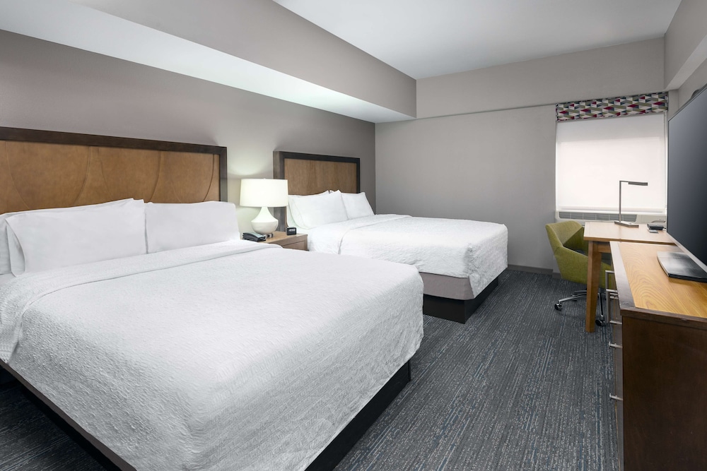 Room, 2 Queen Beds, Accessible photo 2