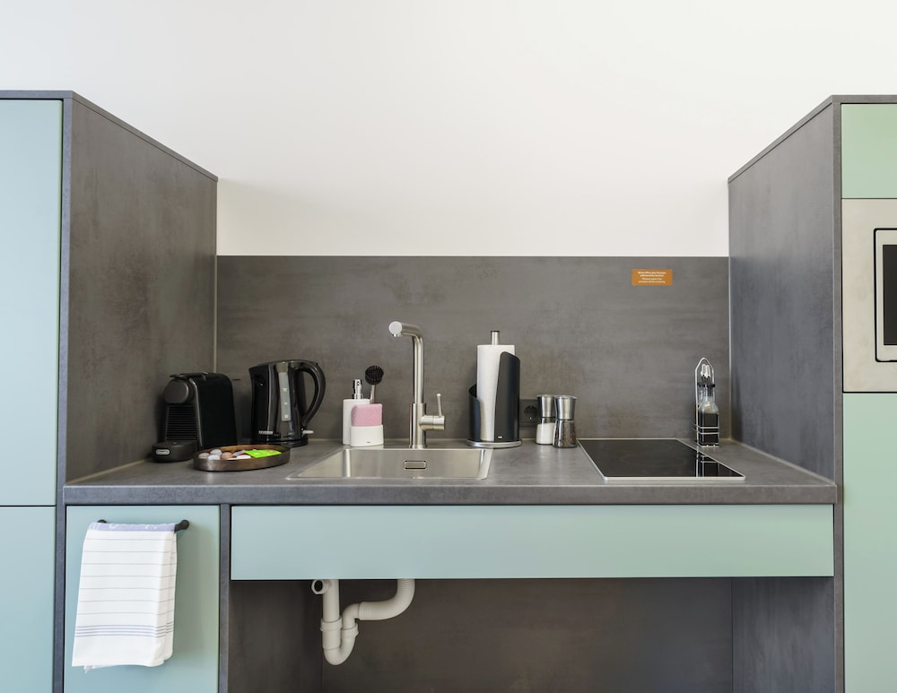 Suite - Wheelchair Accessible photo 2