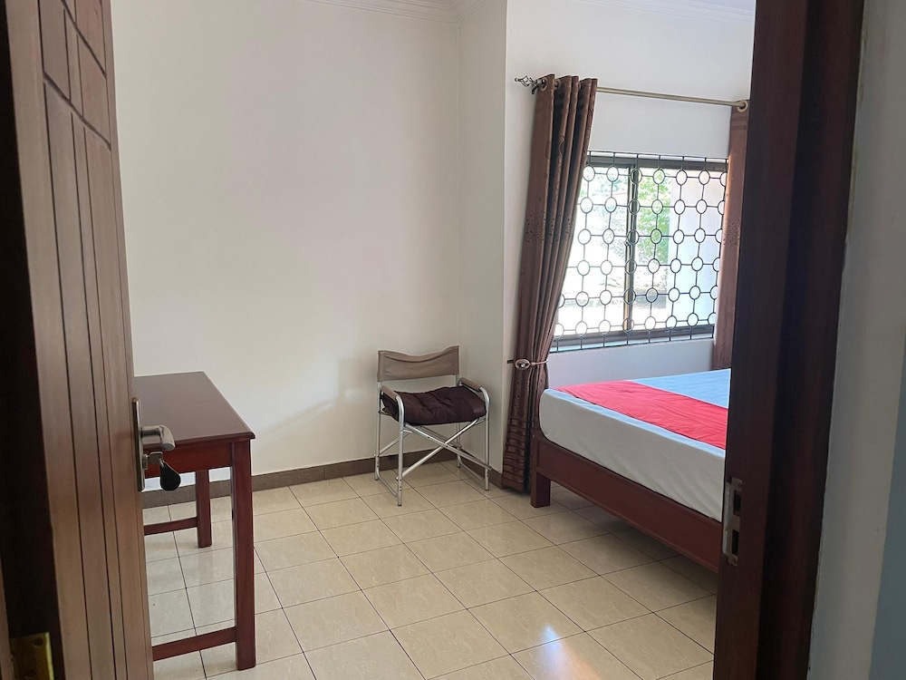 Superior Room, 1 King Bed, Non Smoking photo 1