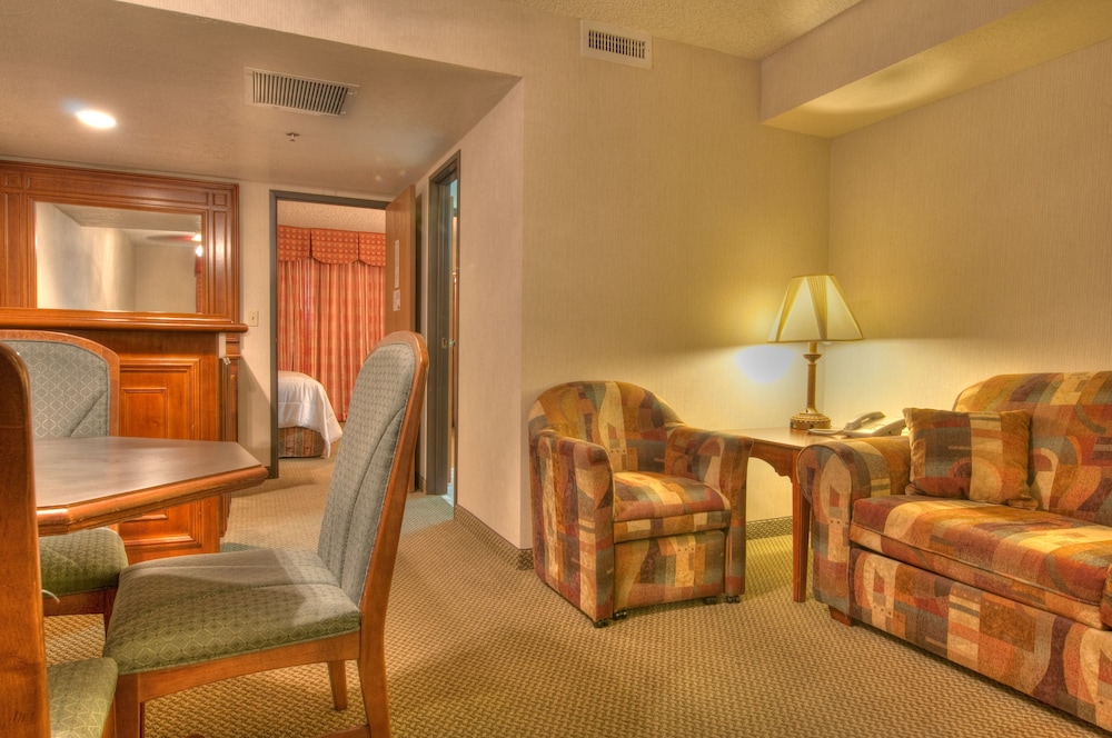 Suite, Non Smoking - Photo 3