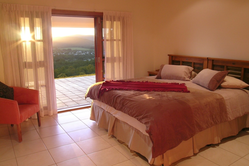 Majestic Room, Deluxe Double or Twin Room, 1 Kind Bed, Valley View, Mountainside, 1 King Bed photo 1