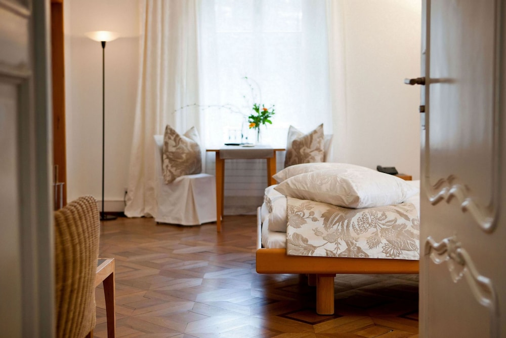 Romantic Room photo 2