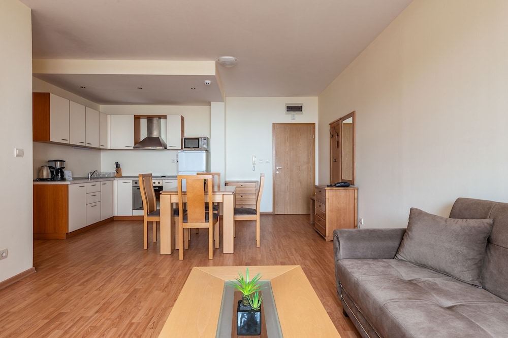 Apartment, 1 Bedroom, Sea View photo 3