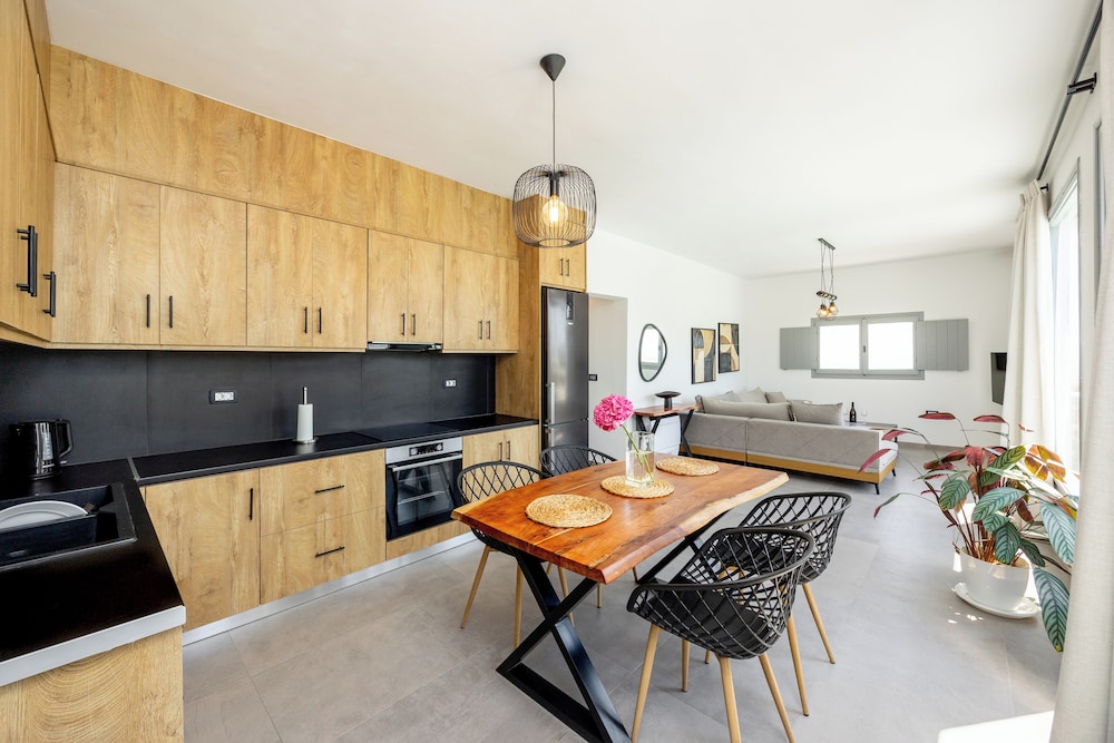 2 Bedroom Apartment with Private Pool