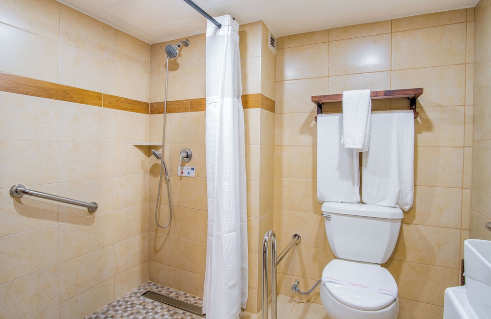 Standard Double With Partial Ocean View Wheelchair Friendly photo 3
