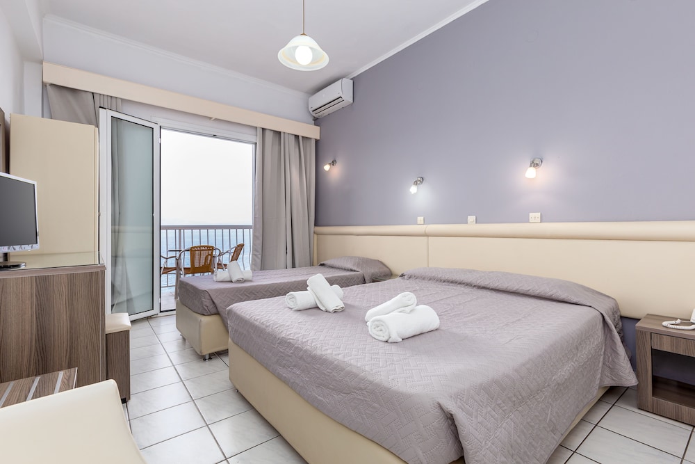 Triple Room, Sea View