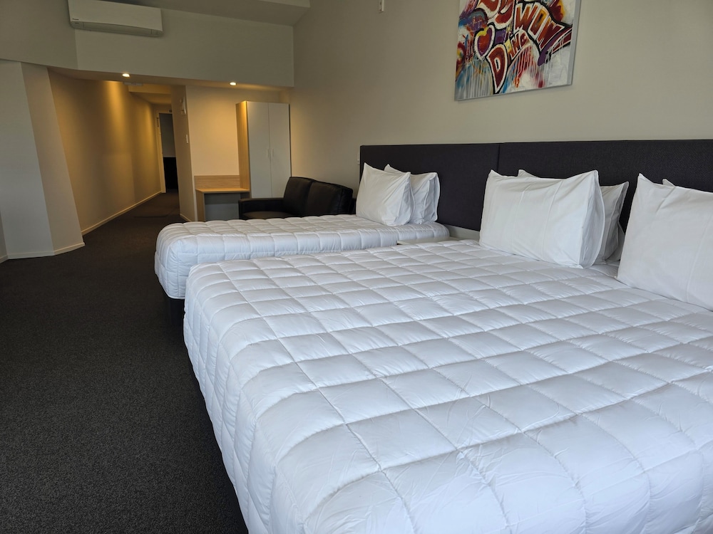Comfort Twin Room (Round House)