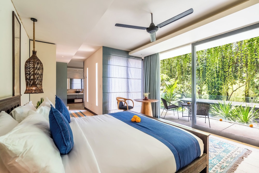 Deluxe Room, Balcony, River View