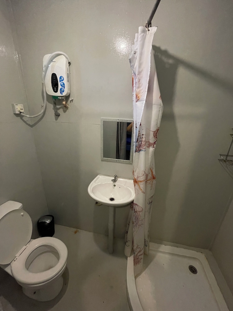 Economy Double or Twin Room photo 2
